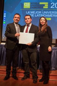 Clase Ejecutiva UC graduó a alumnos de Walmart de sus programas de diplomado online.