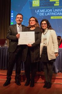 Clase Ejecutiva UC graduó a alumnos de Walmart de sus programas de diplomado online.